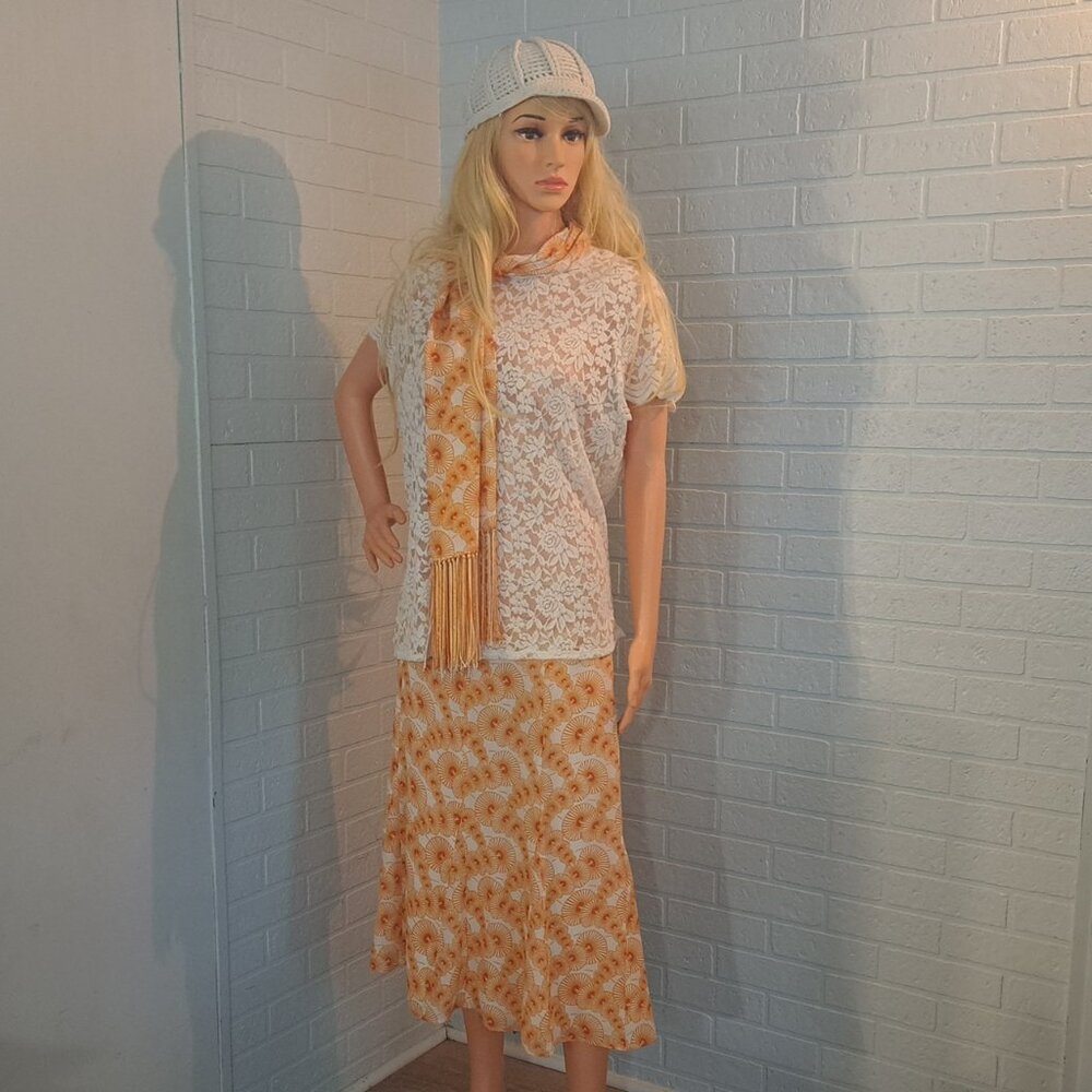 Juliana Collezione Size 8 Orange and White Skirt 100% Silk with Matching Scarf